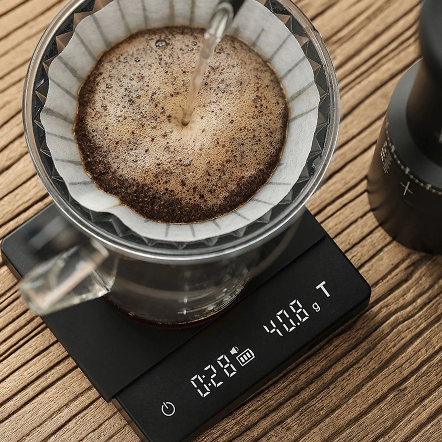 MHW-3BOMBER Digital Coffee Scale with Timer & Silicone Mat 0.1g High Precision Kitchen Scales USB Charging Home Accessories